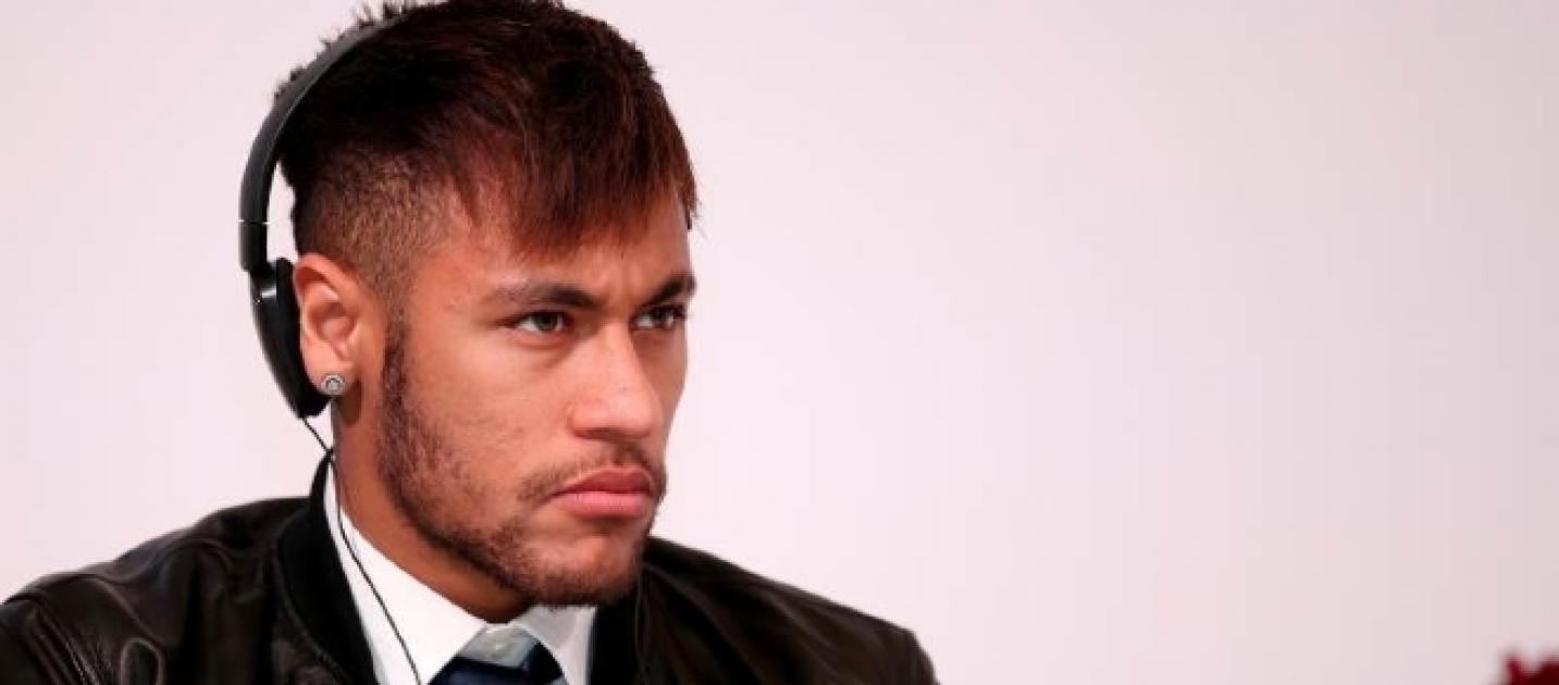 Neymar est le deuxième joueur de football le mieux payé au monde