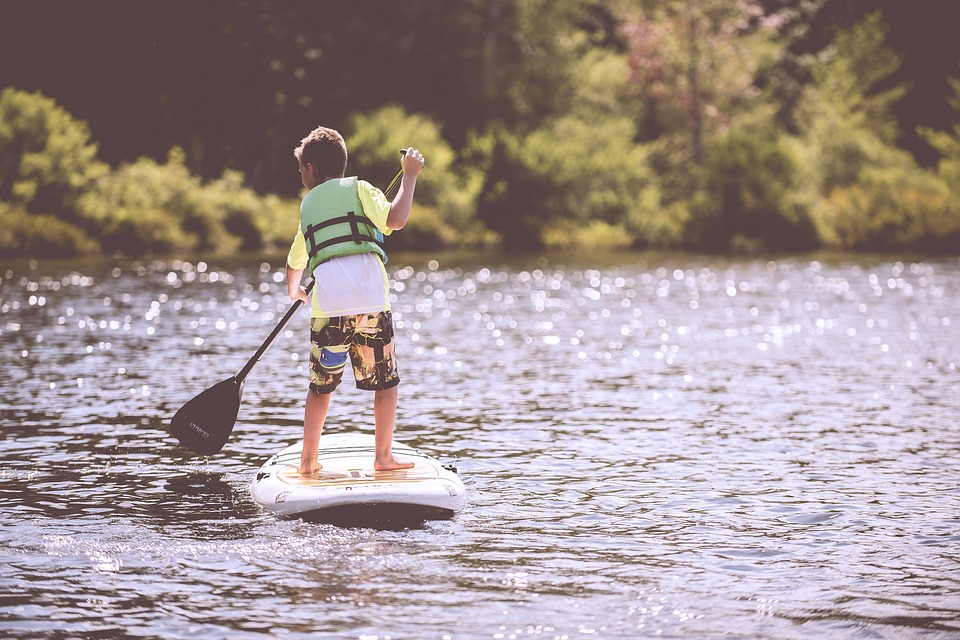 Quelques conseils pour choisir le paddle gonflable adapté