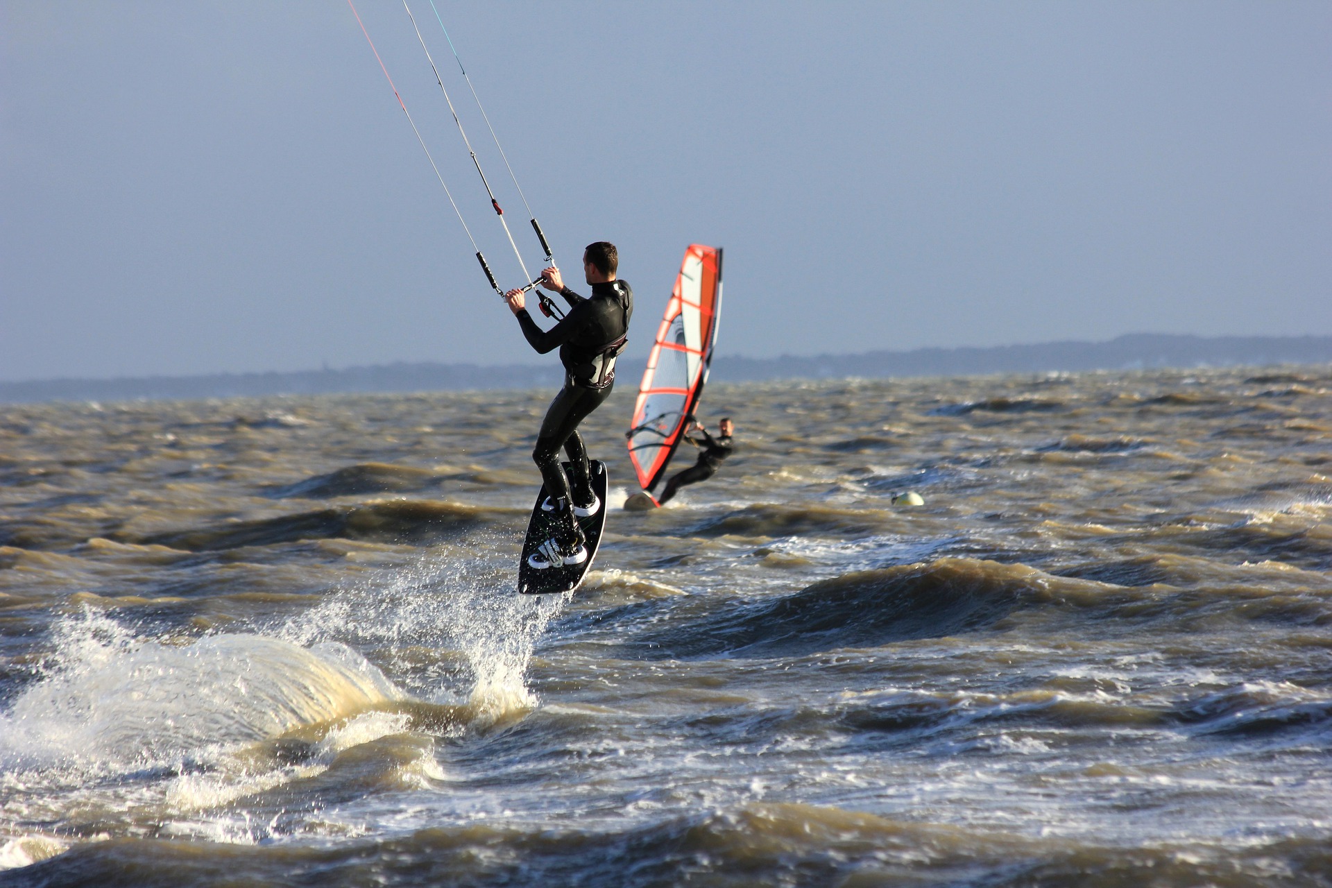 Débutant en kitesurf : des astuces pour évites les accidents et les blessures