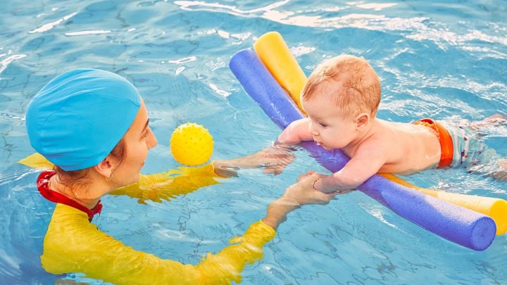 Les bienfaits de la natation pour maman et bébé